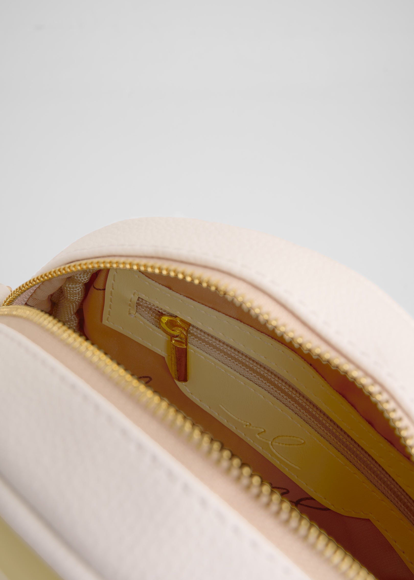 Manos Libres Bryce Amarillo