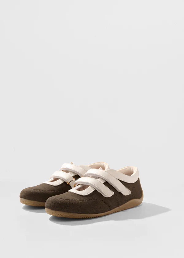 Tenis Darcy Café
